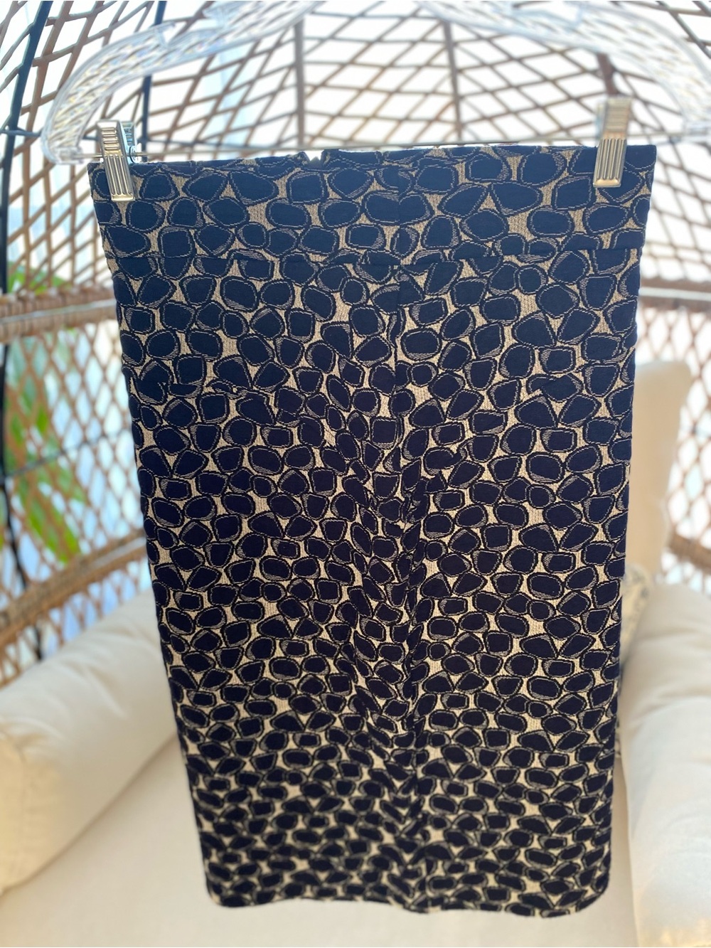 Diane Von Furstenberg Navy and Cream Patterned Pencil Skirt